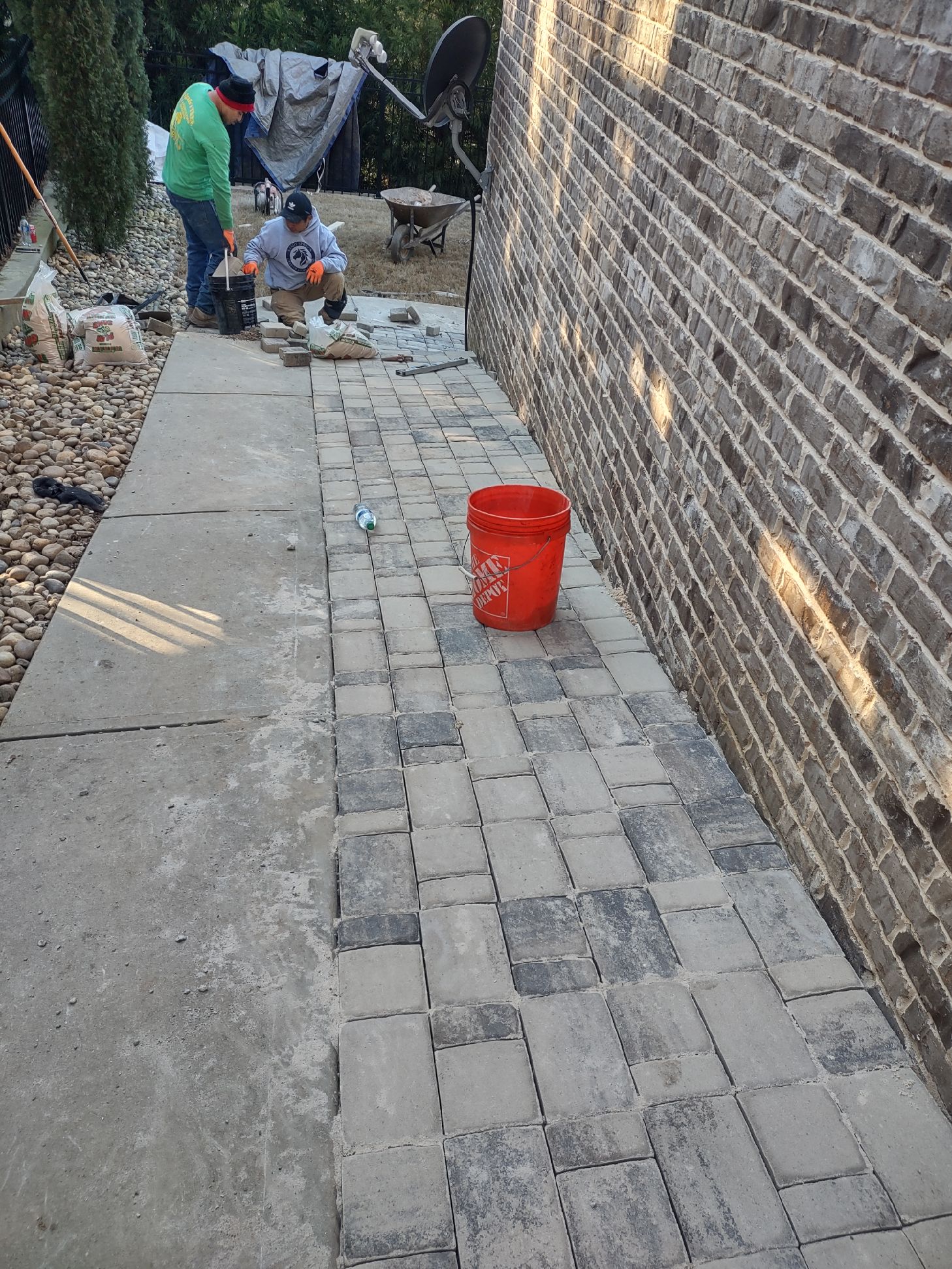 Delgado's Tree Service & Landscaping Image